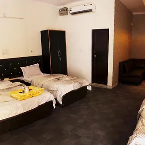  Habitación en casa particular Su- Koon